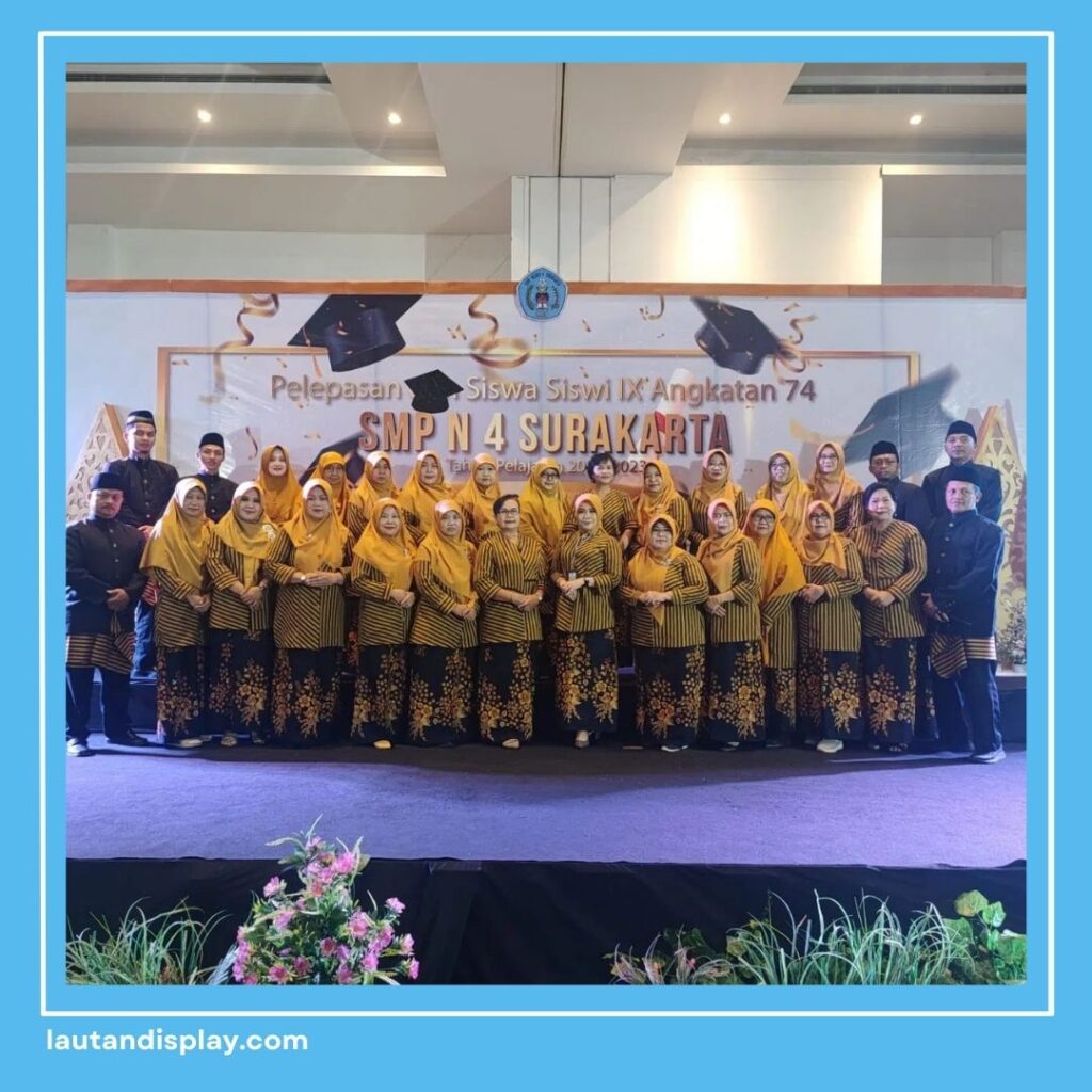 Banner Perpisahan Sekolah